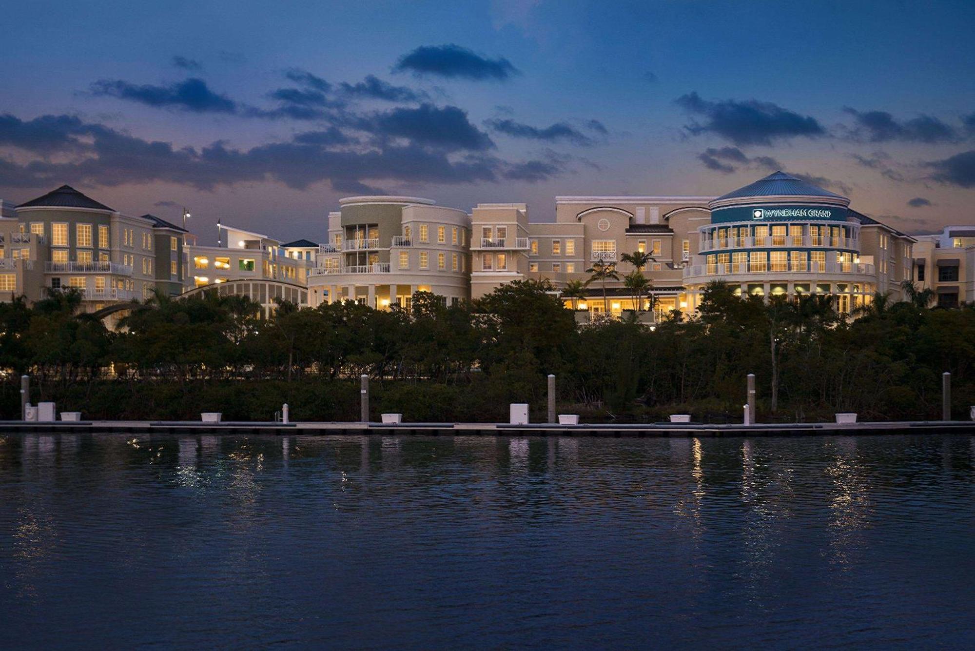 Wyndham Grand Jupiter At Harbourside Place Exterior photo
